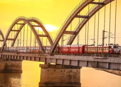 Godavari Bridge in Rajahmundry