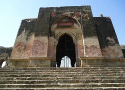 Begumpuri Masjid in Delhi