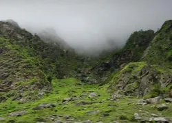 Badrinath Hill in Badrinath