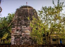 Svarnajalesvara Temple in Bhubaneswar