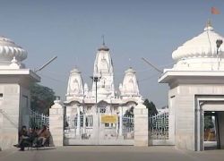 Gorakhnath Temple, Gorakhpur in Gorakhpur