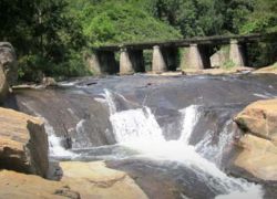 Kumbakkarai Falls in Kodaikanal