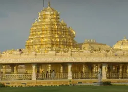Sripuram Golden Temple in Vellore