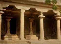 Mahishamardini Cave in Mahabalipuram