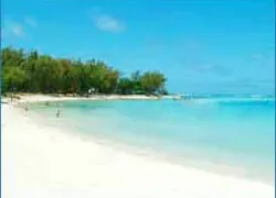 Blue Bay Beach in Mahebourg