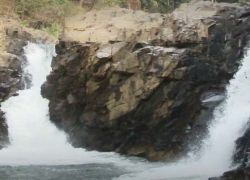 Pelga Falls in Tura