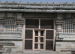 Kedareshwara Temple in Hassan