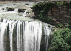 Satdhara Falls