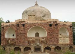 Hazira Maqbara in Vadodara (Baroda)