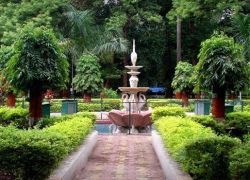 Kamla Nehru Park in Porbandar