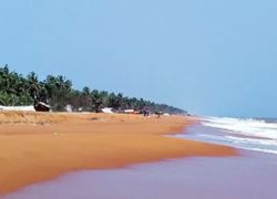 Shanghumugham Beach