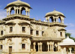 Chhatri Monument in Shivpuri