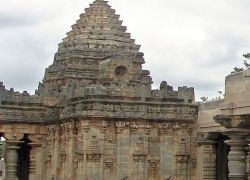 Aptaeshwar Temple in Pushkar