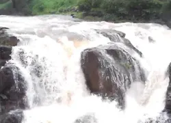 Randha Falls in Bhandara