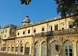 Chattar Manzil
