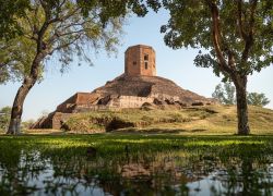 Chaukhandi Stupa