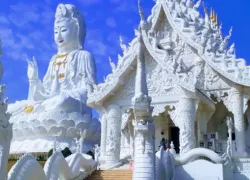 Wat Huay Pla Kang in Chiang Rai