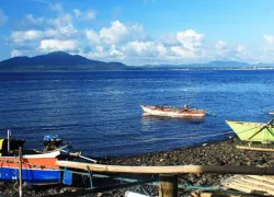 Tunan Waterfall in Manado