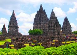 Jomblang Caves in Yogyakarta
