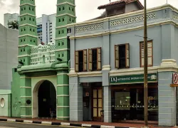 Jamae Mosque in Chinatown