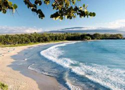 White Sand Beach in Hawaii