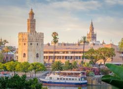 Torre del Oro in Sevilla