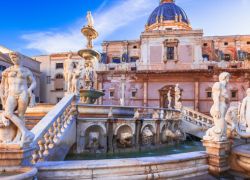 Fontana Pretoria in Palermo