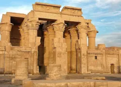 Edfu Corniche in Edfu