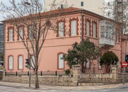 Atatürk and Ethnography Museum in Denizli