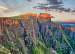 Ukhahlamba Drakensberg Park in Kwazulu Natal