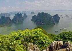 Poem Mountain in Ha Long
