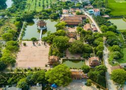 Chuong Pagoda in Hung Yen