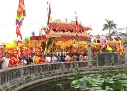 Mau Temple in Hung Yen