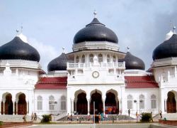 Baiturrahman Grand Mosque in Banda Aceh
