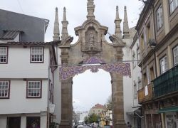 The Arco da Porta Nova in Braga
