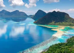 Tunku Abdul Rahman Marine Park in Sabah