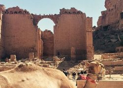 Qasr-Al-Bint in Petra