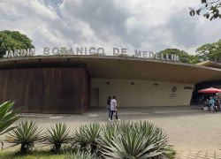 Botanical Garden of MedellÕn in Medellín
