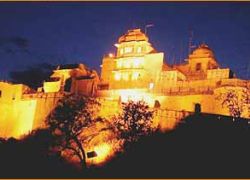 Sajjangarh Palace,Rajasthan Forts Tour Packagea,Sa