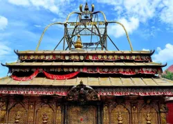 Guhyeshwari Shaktipeeth Temple in Kathmandu