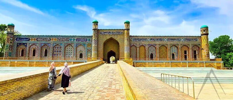 Khudoyar Khan Palace