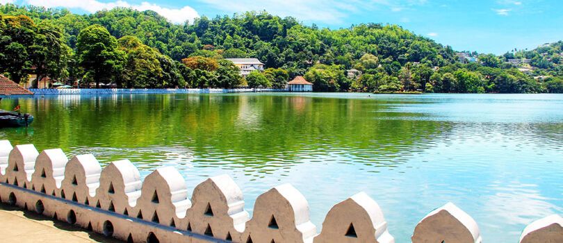 Kandy Lake