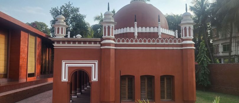 Red Mosque (Lal Masjid)