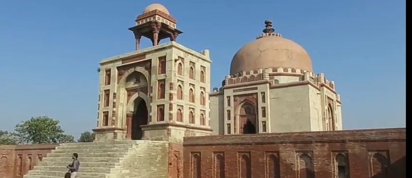 Khwaja Khizr Tomb