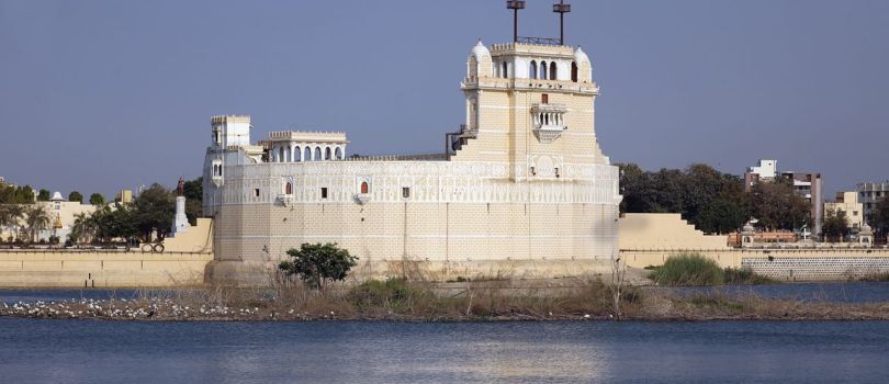 Lakhota Lake