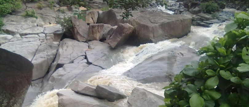 Malanjhkudum Waterfalls