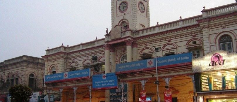 Hazratganj Market
