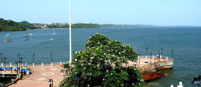 Dona Paula View Point