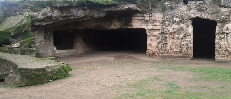 Khambhalida Caves