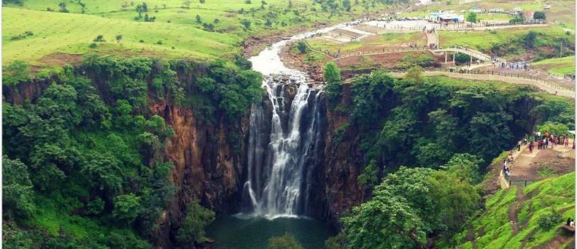 Gidya Khoh Waterfall